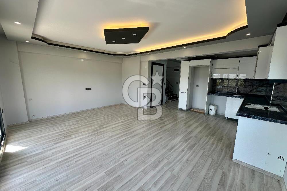 İZMİR DİKİLİ'DE 5+1 SATILIK SIFIR TRİPLEKS VİLLA