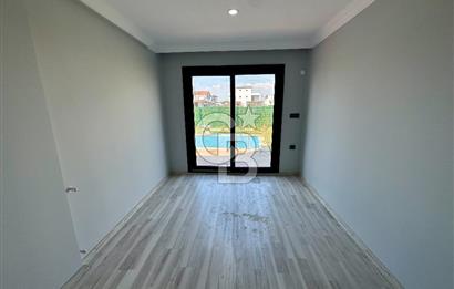 İZMİR DİKİLİ'DE 5+1 SATILIK SIFIR TRİPLEKS VİLLA