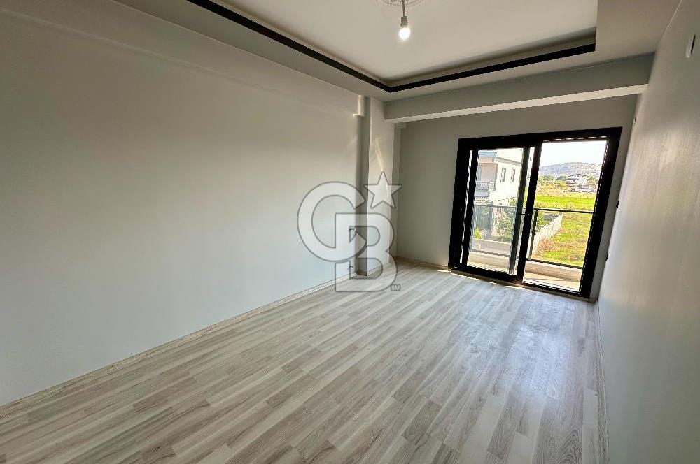 İZMİR DİKİLİ'DE 5+1 SATILIK SIFIR TRİPLEKS VİLLA