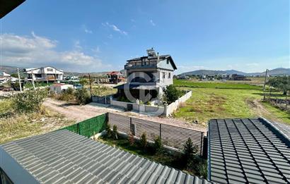 İZMİR DİKİLİ'DE 5+1 SATILIK SIFIR TRİPLEKS VİLLA