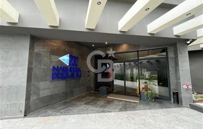 Narlıdere'de Lüks Yaşam Deniz Manzaralı Modern Daire