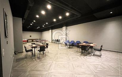 Narlıdere'de Lüks Yaşam Deniz Manzaralı Modern Daire