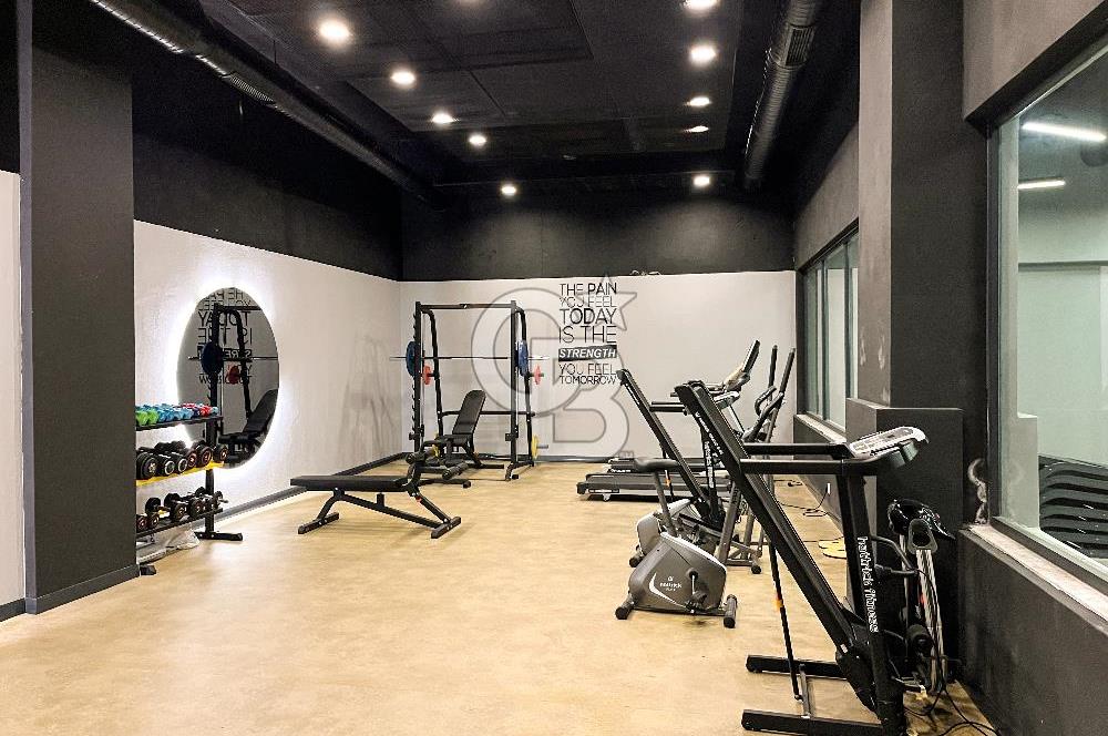 Narlıdere'de Lüks Yaşam Deniz Manzaralı Modern Daire