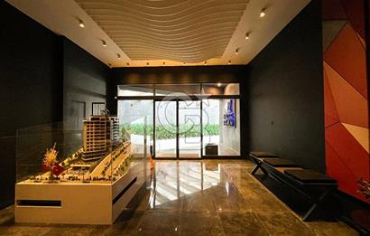 Narlıdere'de Lüks Yaşam Deniz Manzaralı Modern Daire