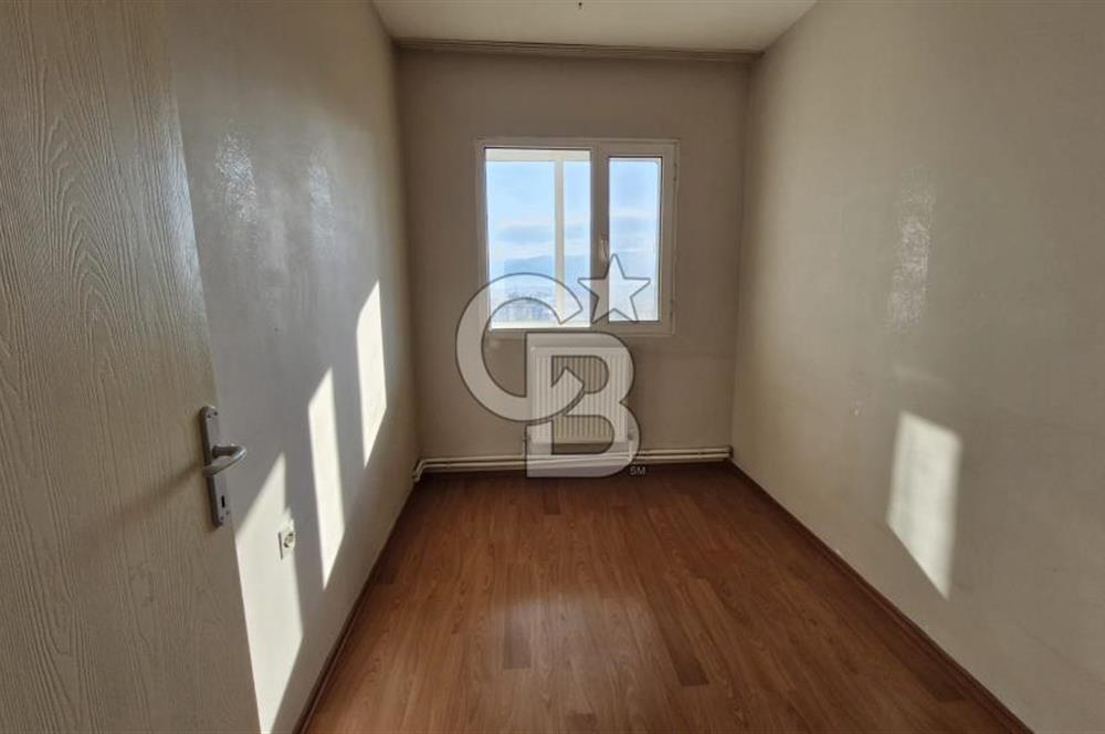 İzmir Çiğli Evka-5' te Deniz Manzaralı Kiralık 3+1 Daire CB PH