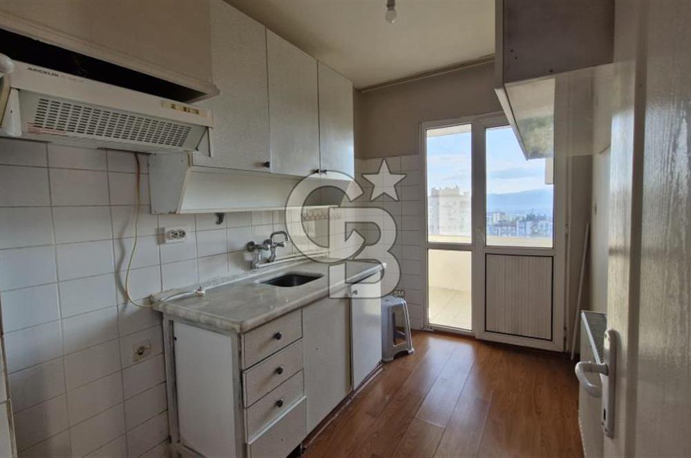 İzmir Çiğli Evka-5' te Deniz Manzaralı Kiralık 3+1 Daire CB PH