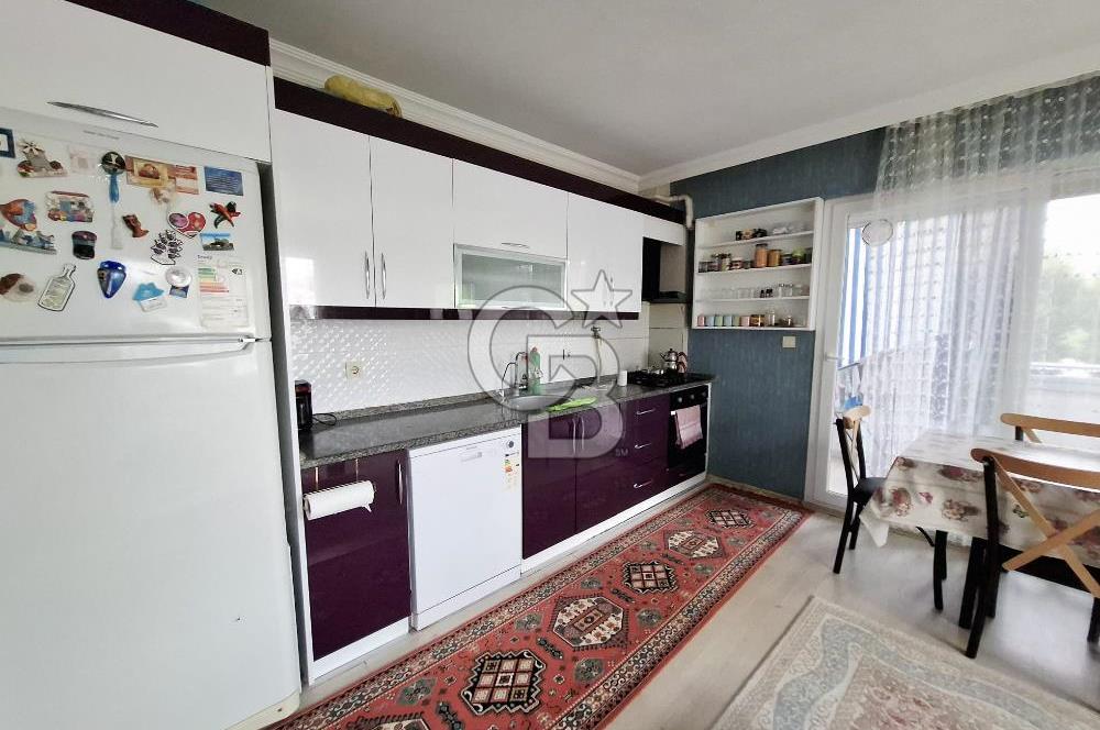 MENDERES COLDWELL BANKER POYRAZDAN GÖRECEDE HAVUZLU SİTE İÇİ 2+1