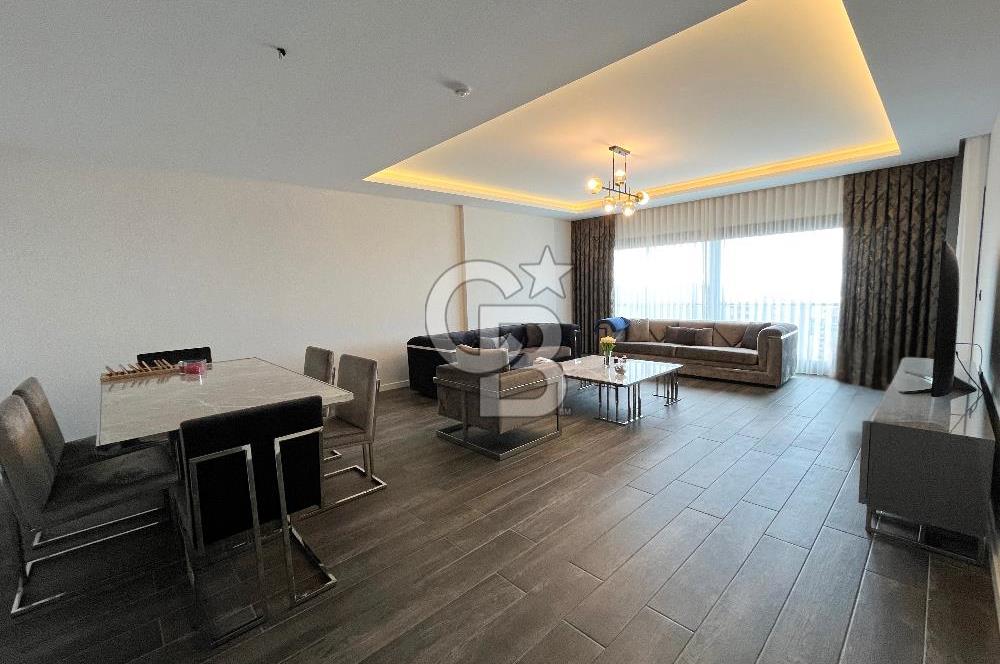 Narlıdere'de Lüks Yaşam Deniz Manzaralı Modern Daire