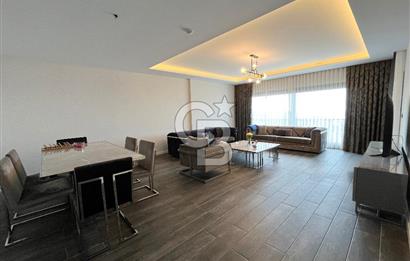 Narlıdere'de Lüks Yaşam Deniz Manzaralı Modern Daire