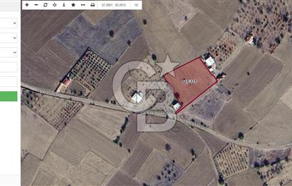 Çomaklıda Yol Cepheli, Elektrik ve Suyu Olan 3.642 m² Tarla