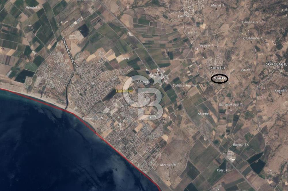 DİKİLİ KIRATLI'DA MÜKEMMEL LOKASYONDA SATILIK İMARLI TARLA