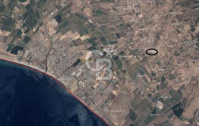 DİKİLİ KIRATLI'DA MÜKEMMEL LOKASYONDA SATILIK İMARLI TARLA