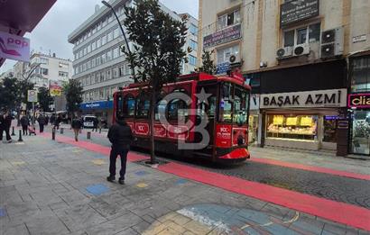 ŞİRİNEVLER METRO YAKINI 2+1 BALKONLU MERKEZİ KONUMLU SATILIK