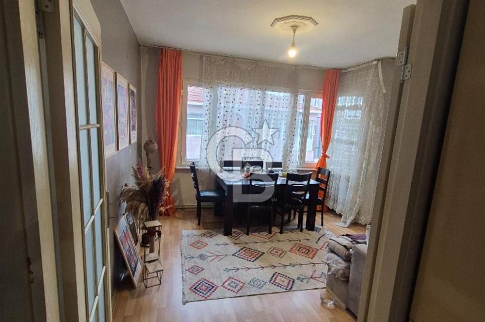 ŞİRİNEVLER METRO YAKINI 2+1 BALKONLU MERKEZİ KONUMLU SATILIK