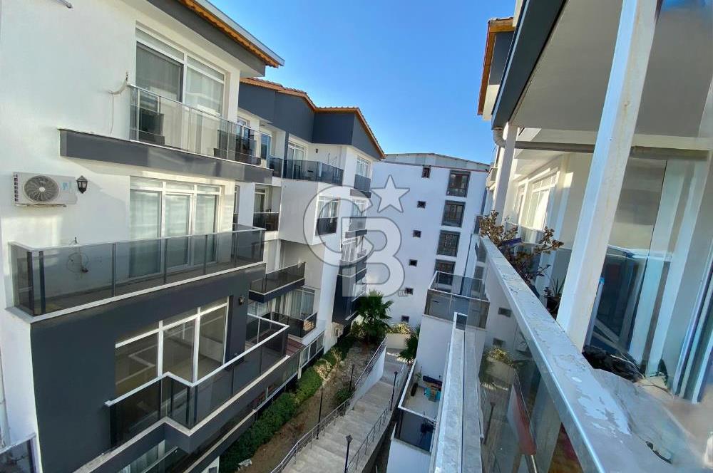 Menemen 29 Ekim Banco Sitesi Havuzlu 2+1 Daire 