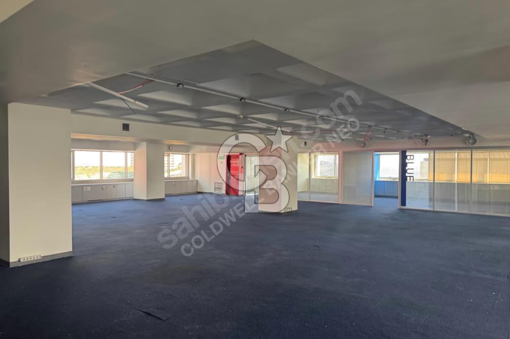 NEO'DAN GAYRETTEPE DE KİRALIK 700M2 DEKORASYONLU OFİS