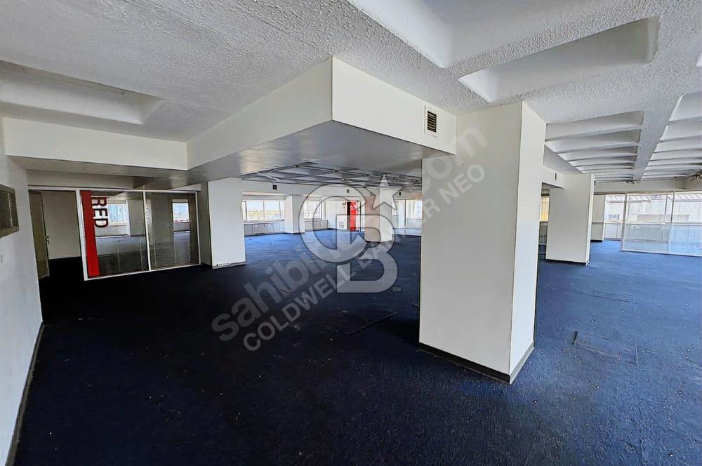 NEO'DAN GAYRETTEPE DE KİRALIK 700M2 DEKORASYONLU OFİS