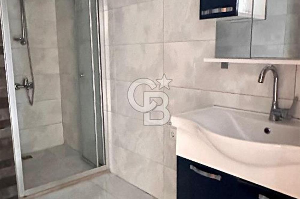 Ümraniye Şerifali Yeni Binada Caddede Balkonlu 2+1 Kiralık Daire