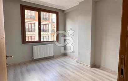 Ümraniye Şerifali Yeni Binada Caddede Balkonlu 2+1 Kiralık Daire