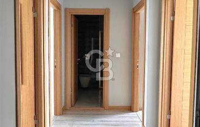 Ümraniye Şerifali Yeni Binada Caddede Balkonlu 2+1 Kiralık Daire