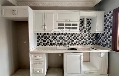 Ümraniye Şerifali Yeni Binada Caddede Balkonlu 2+1 Kiralık Daire