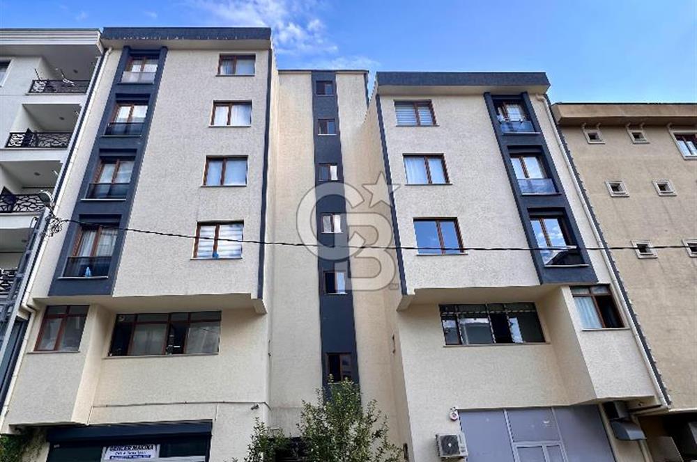 Ümraniye Şerifali Yeni Binada Caddede Balkonlu 2+1 Kiralık Daire