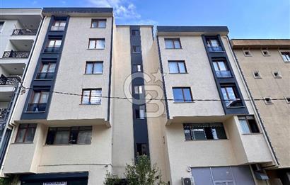 Ümraniye Şerifali Yeni Binada Caddede Balkonlu 2+1 Kiralık Daire