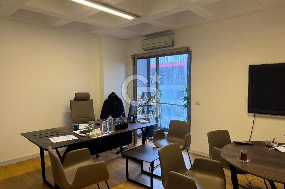 NEO'DAN ATA CENTER DA 800M2 DEKORASYONLU ÖZEL KİRALIK OFİS