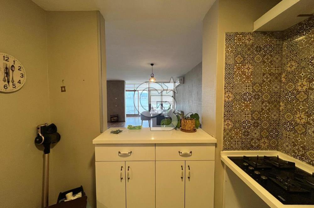 Karşıyaka Yalı'da Deniz Manzaralı 3+1 Kiralık İşyeri & Ofis