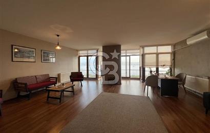 Karşıyaka Yalı'da Deniz Manzaralı 3+1 Kiralık İşyeri & Ofis