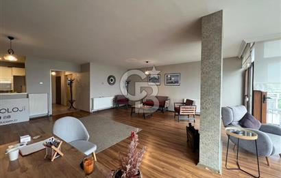 Karşıyaka Yalı'da Deniz Manzaralı 3+1 Kiralık İşyeri & Ofis