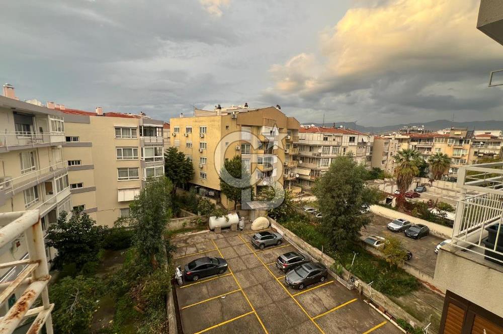 Karşıyaka Yalı'da Deniz Manzaralı 3+1 Kiralık İşyeri & Ofis