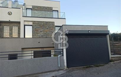 Bodrum Ortakent'te Satılık Tripleks Villa