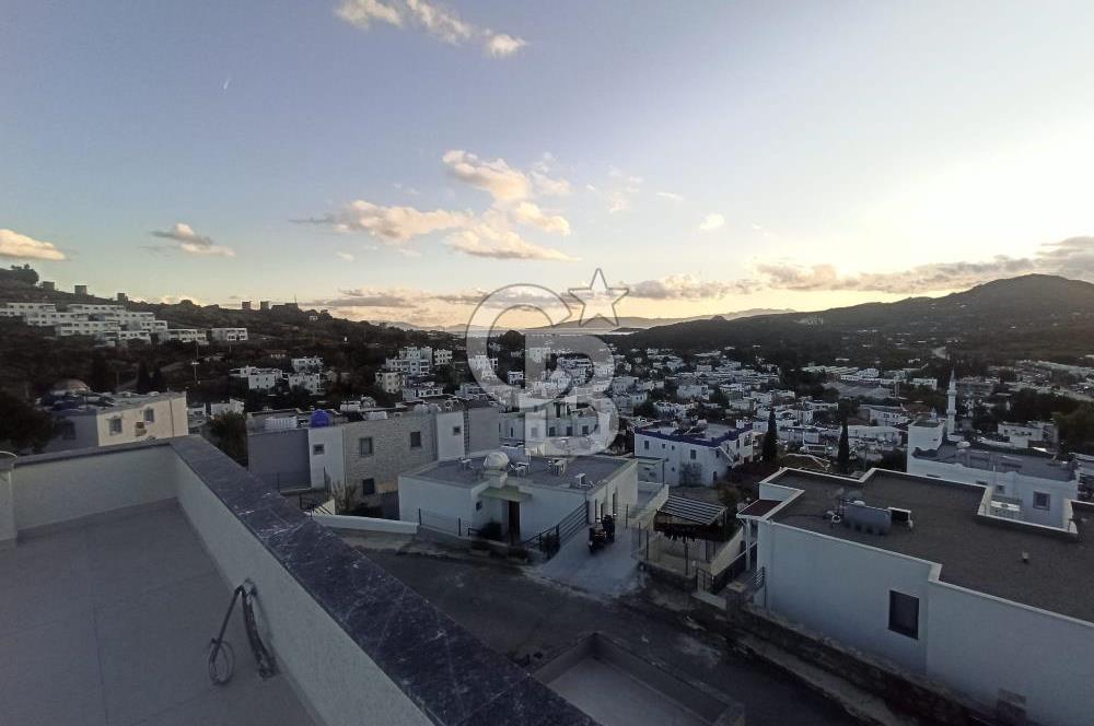 Bodrum Ortakent'te Satılık Tripleks Villa