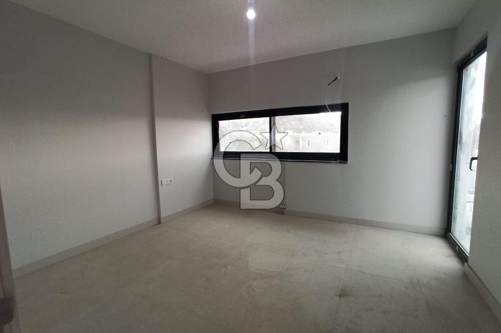 Bodrum Ortakent'te Satılık Tripleks Villa