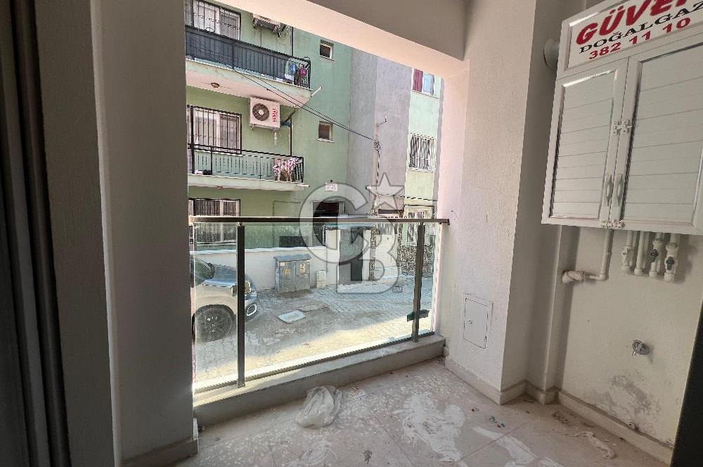 Çiğli'de Yüksek Giriş 2+1 Sıfır Binada Kiralık Daire