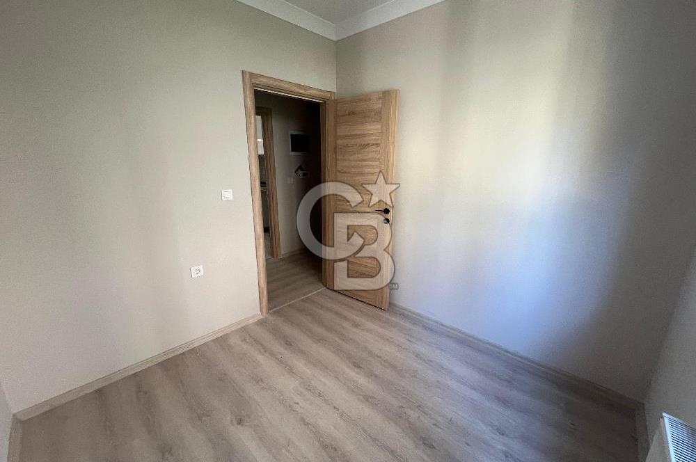 Çiğli'de Yüksek Giriş 2+1 Sıfır Binada Kiralık Daire