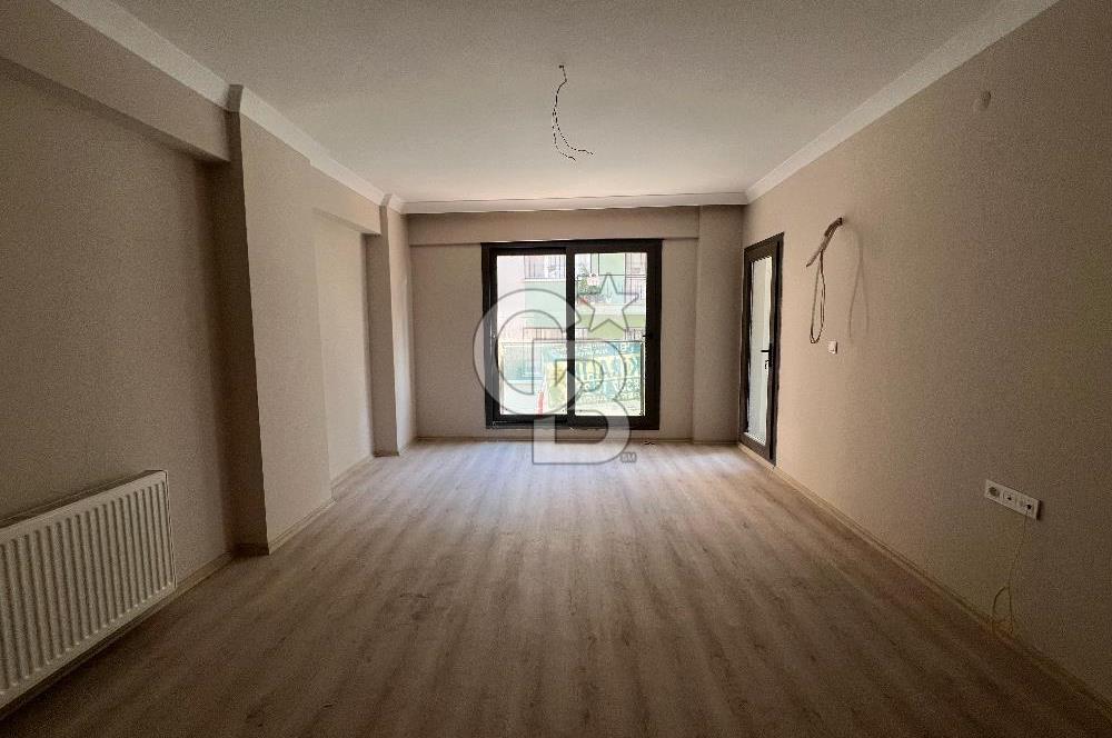 Çiğli'de Yüksek Giriş 2+1 Sıfır Binada Kiralık Daire