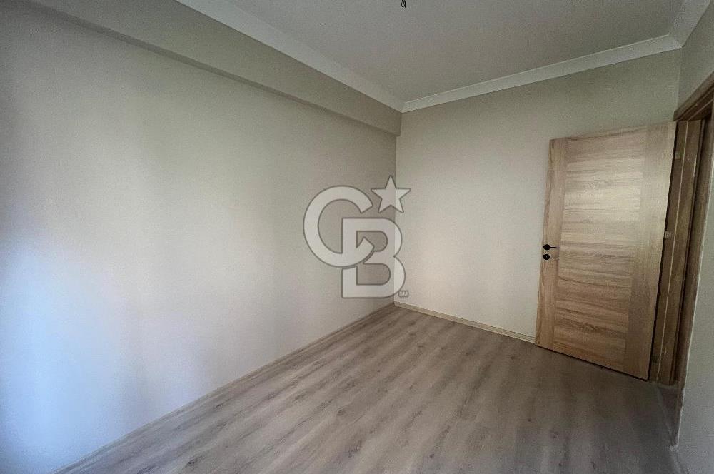 Çiğli'de Yüksek Giriş 2+1 Sıfır Binada Kiralık Daire