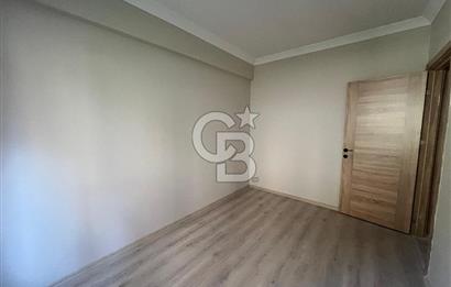Çiğli'de Yüksek Giriş 2+1 Sıfır Binada Kiralık Daire