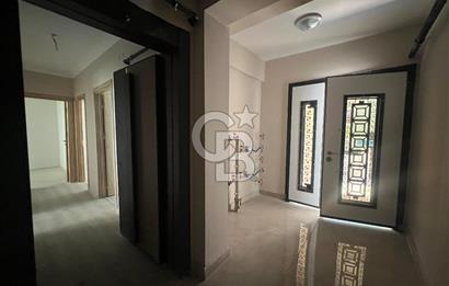 Çiğli'de Yüksek Giriş 2+1 Sıfır Binada Kiralık Daire