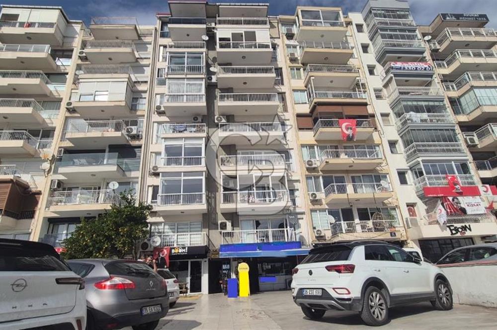 Karşıyaka Sahil Bulvarı'nda Kiralık Dükkan