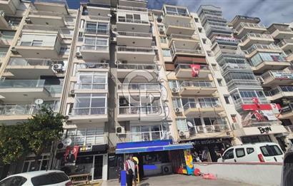 Karşıyaka Sahil Bulvarı'nda Kiralık Dükkan