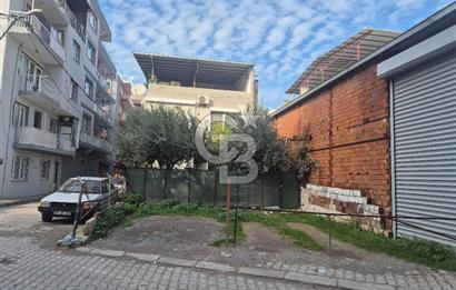 Bayraklı Tepekule Mahallesinde 100 m2 arsa için de 2 kat 2 daire.