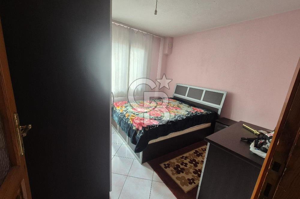 Bayraklı Tepekule Mahallesinde 100 m2 arsa için de 2 kat 2 daire.