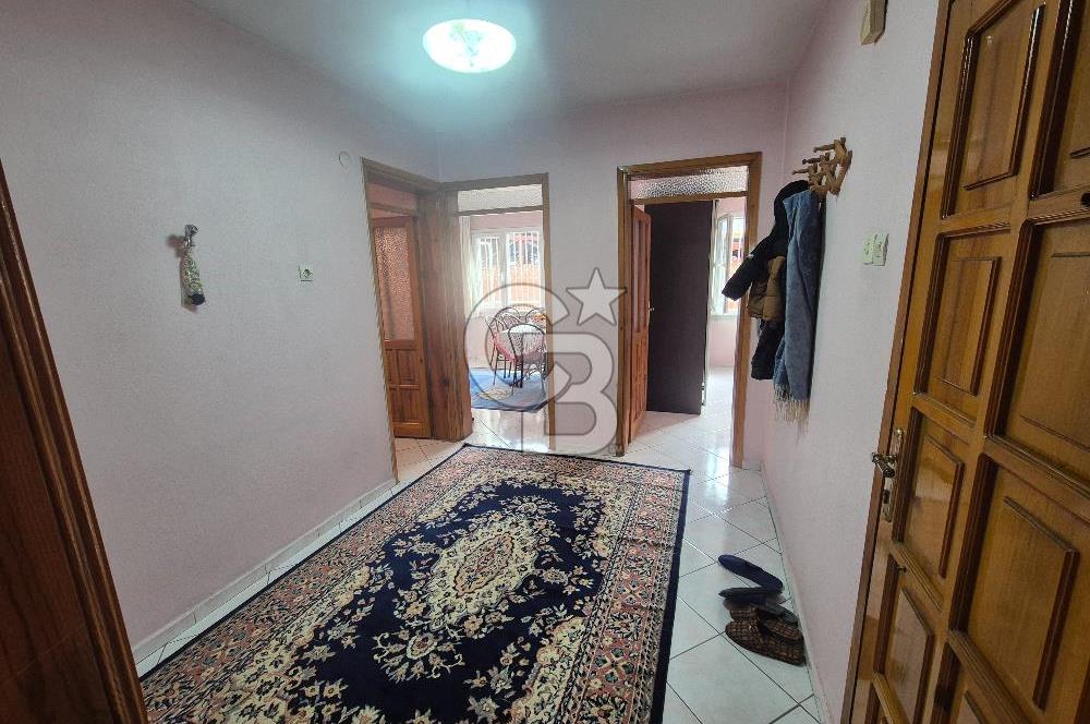 Bayraklı Tepekule Mahallesinde 100 m2 arsa için de 2 kat 2 daire.