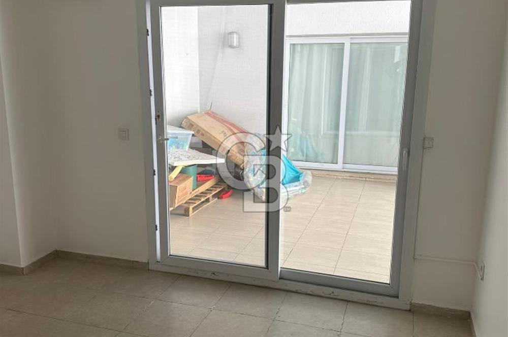 Bodrum Turgutreis’te Ferah Üst Kat Daire – Geniş Teraslı, Merkezi Konumda!