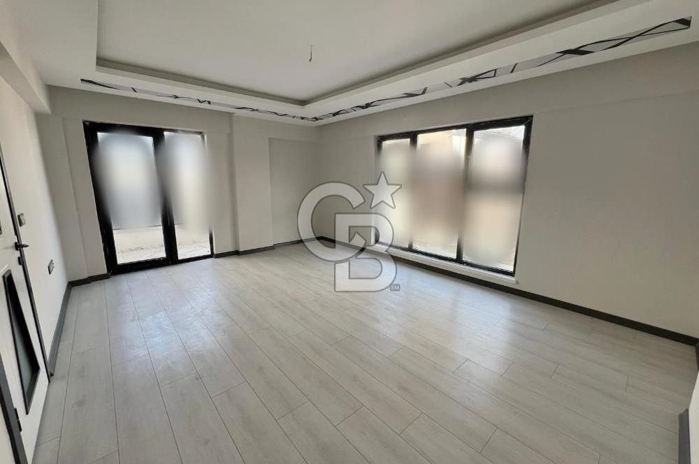 ŞEMSETTİN GÜNALTAY CD YAKINI EMSALLERİNİN ALTINDA SIFIR 4,5+1 DUBLEX