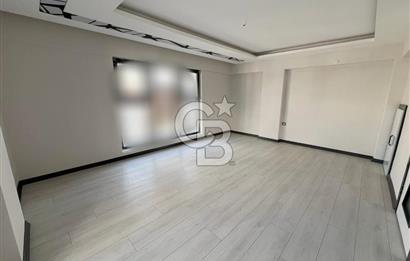 ŞEMSETTİN GÜNALTAY CD YAKINI EMSALLERİNİN ALTINDA SIFIR 4,5+1 DUBLEX