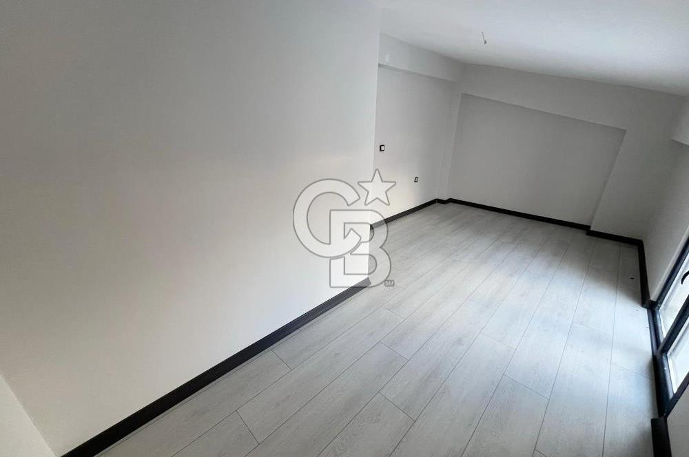 ŞEMSETTİN GÜNALTAY CD YAKINI EMSALLERİNİN ALTINDA SIFIR 4,5+1 DUBLEX